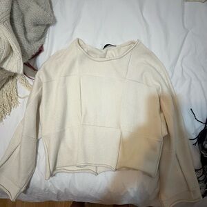 Elegant Cream Women's Cropped Sweater